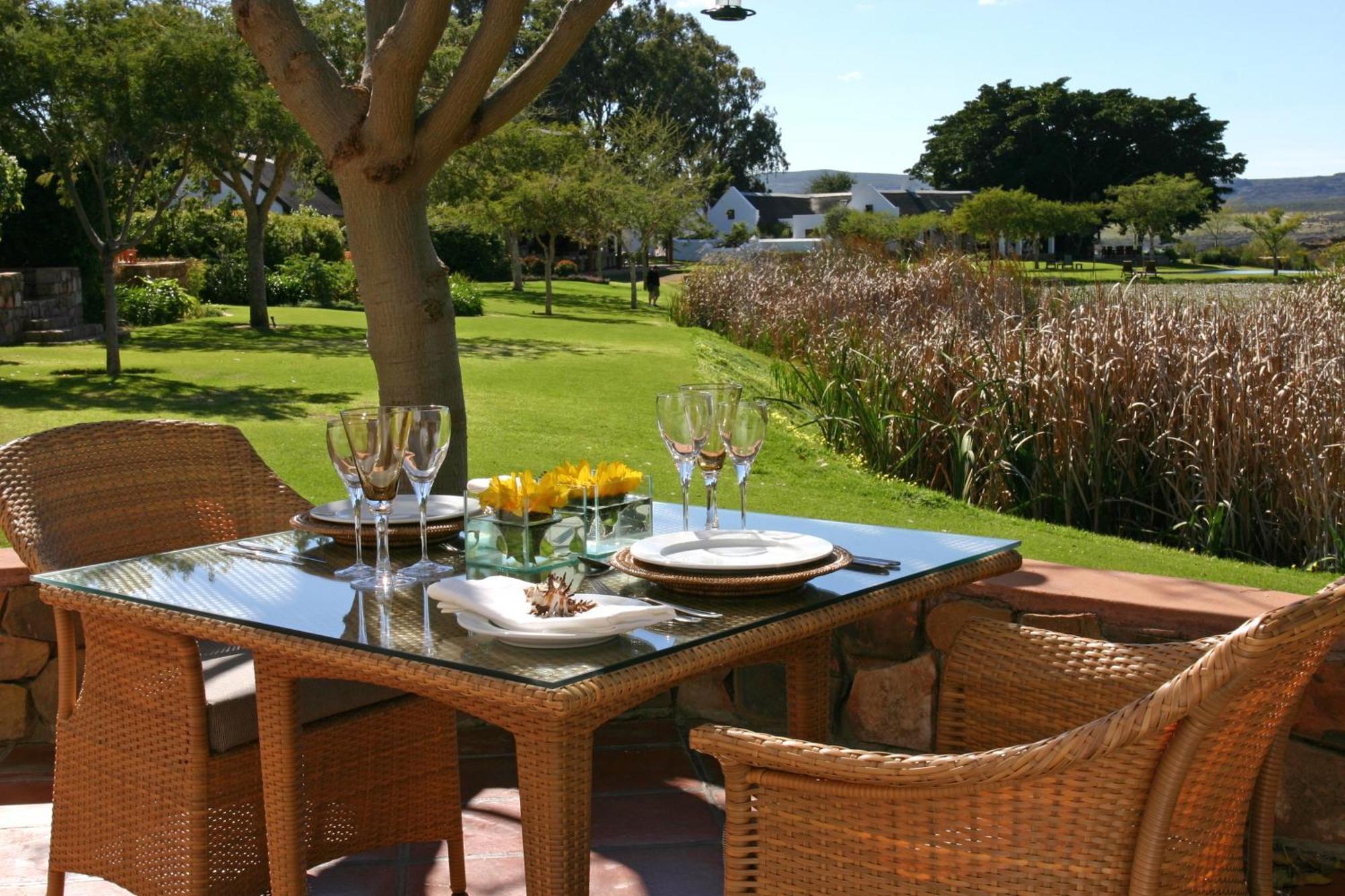 Bushmans Kloof Wilderness Reserve And Wellness Retreat Клануильям Экстерьер фото