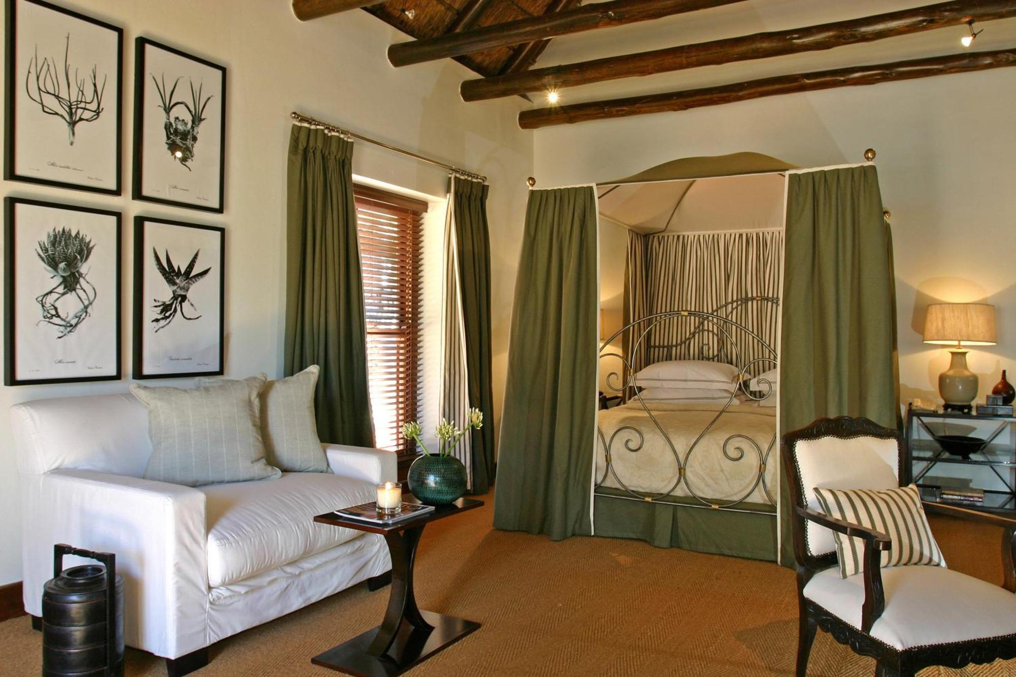Bushmans Kloof Wilderness Reserve And Wellness Retreat Клануильям Экстерьер фото